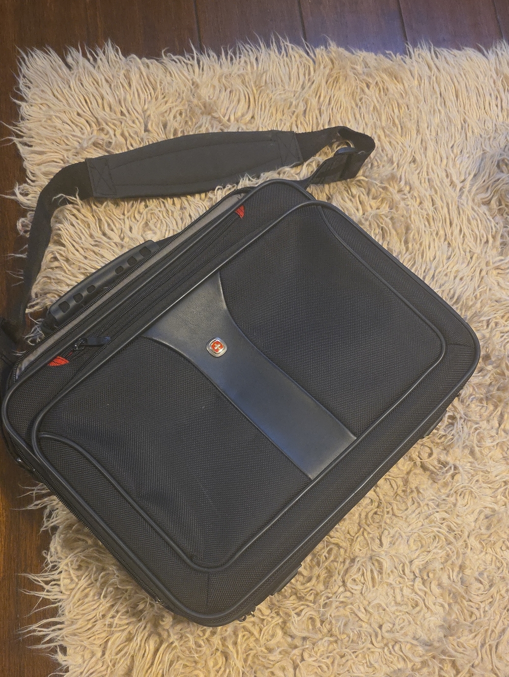 SwissGear Black Laptop Briefcase with Padded Shoulder Strap